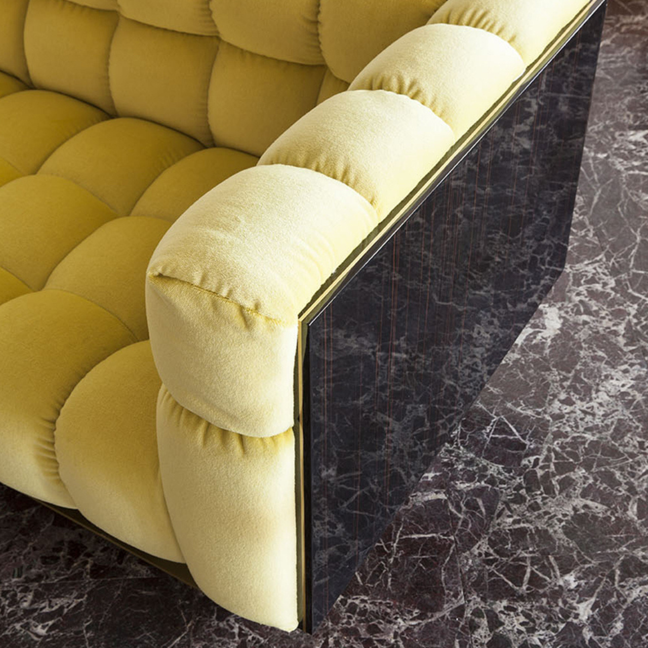 Montgomery 2-seater sofa – Wood shell & brushed metal - MARIONI