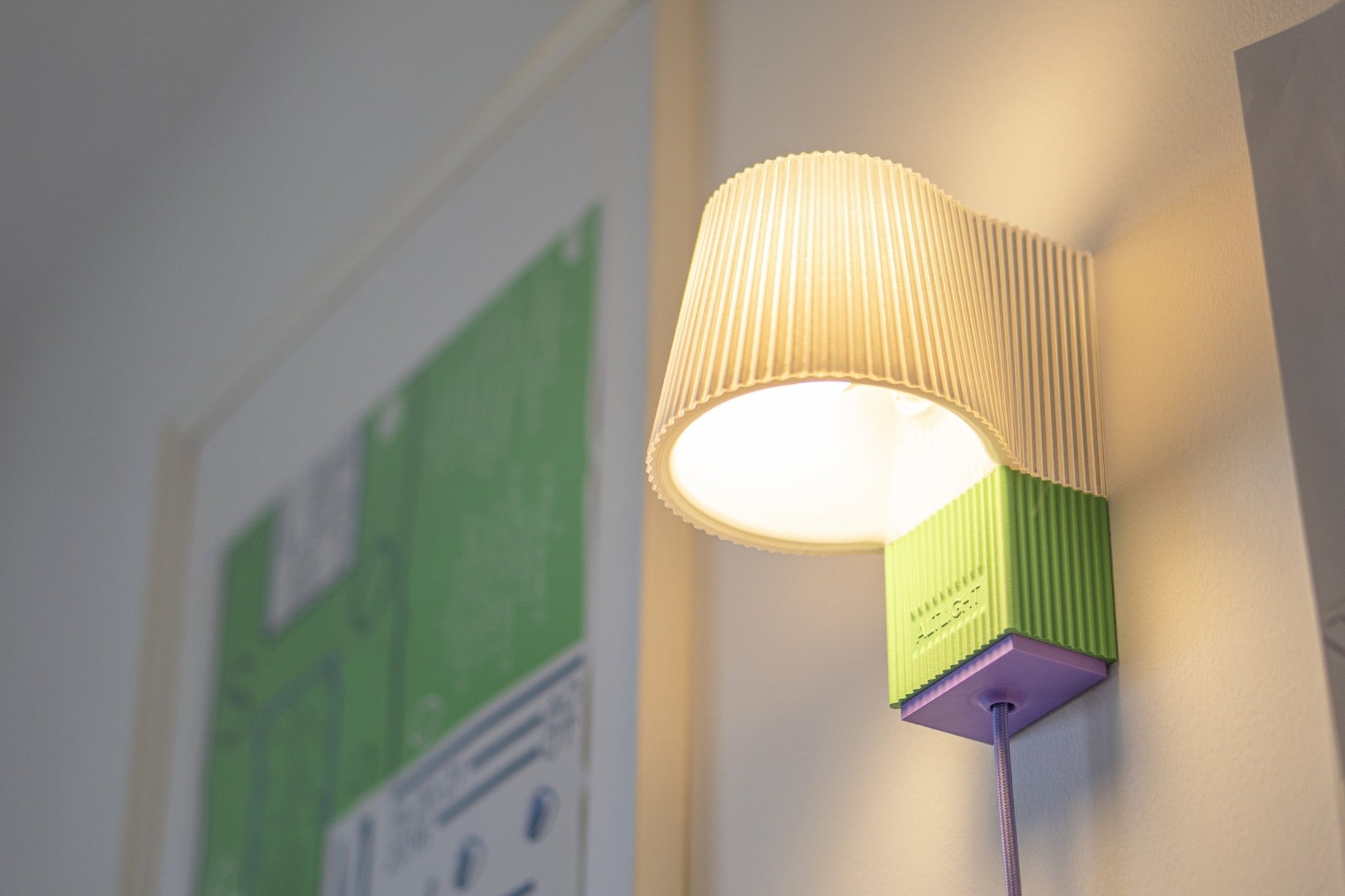 Applique Murale ALT Light S – Design durable & audacieux - ALT LIGHT - La Maison MilanaiseALTLIGHTS - 1Violet/OrangeTransparent