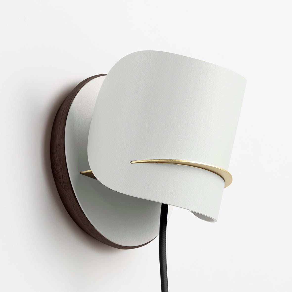 Applique murale design sculptural & écoresponsable Pistil - JURIE & JARRE - La Maison MilanaisePIAP06FONOBlanc AlbâtreChêne foncé recycléFil Noir (prise secteur)