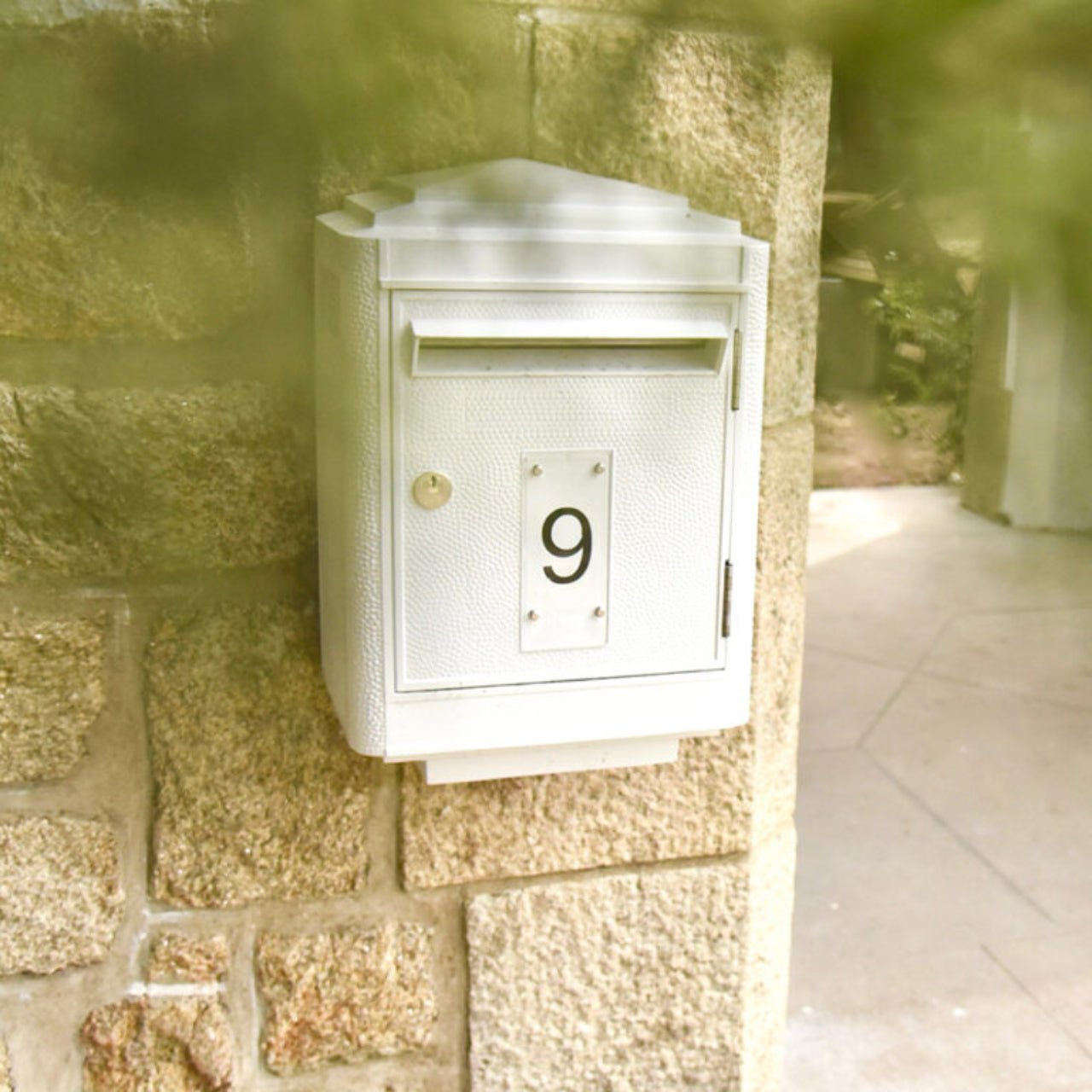 Boîte aux lettres modèle 1950 - LA BOÎTE JAUNE - La Maison MilanaiseRBAL50 - GM - 2Blanc