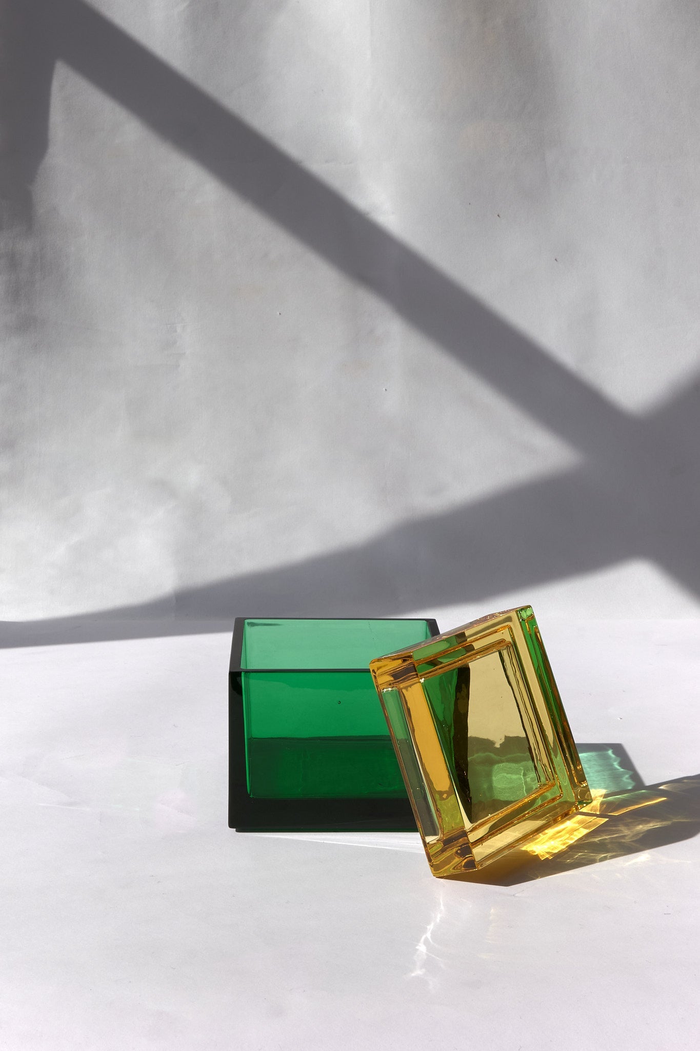 Boîte écrin en cristal soufflé à la main Palmi - STUDIO BOJOLA - La Maison MilanaisePALMI - 12Vert et Jaune