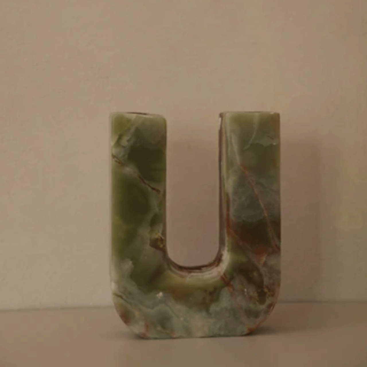Bougeoir U en onyx ou marbre - MANIFESTE - La Maison MilanaiseOnyx Vert