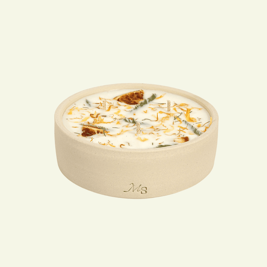 Bougie Fleurie en Grès – Fleur d’Oranger - MAISON SEJOUR - La Maison MilanaiseFLEURDORANGER - 1200g - 40H