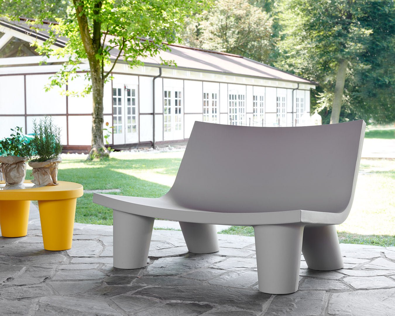 Canapé Low Lita Love – Design iconique par Paola Navone - SLIDE - La Maison MilanaiseLOWLOVE1Gris colombeSans