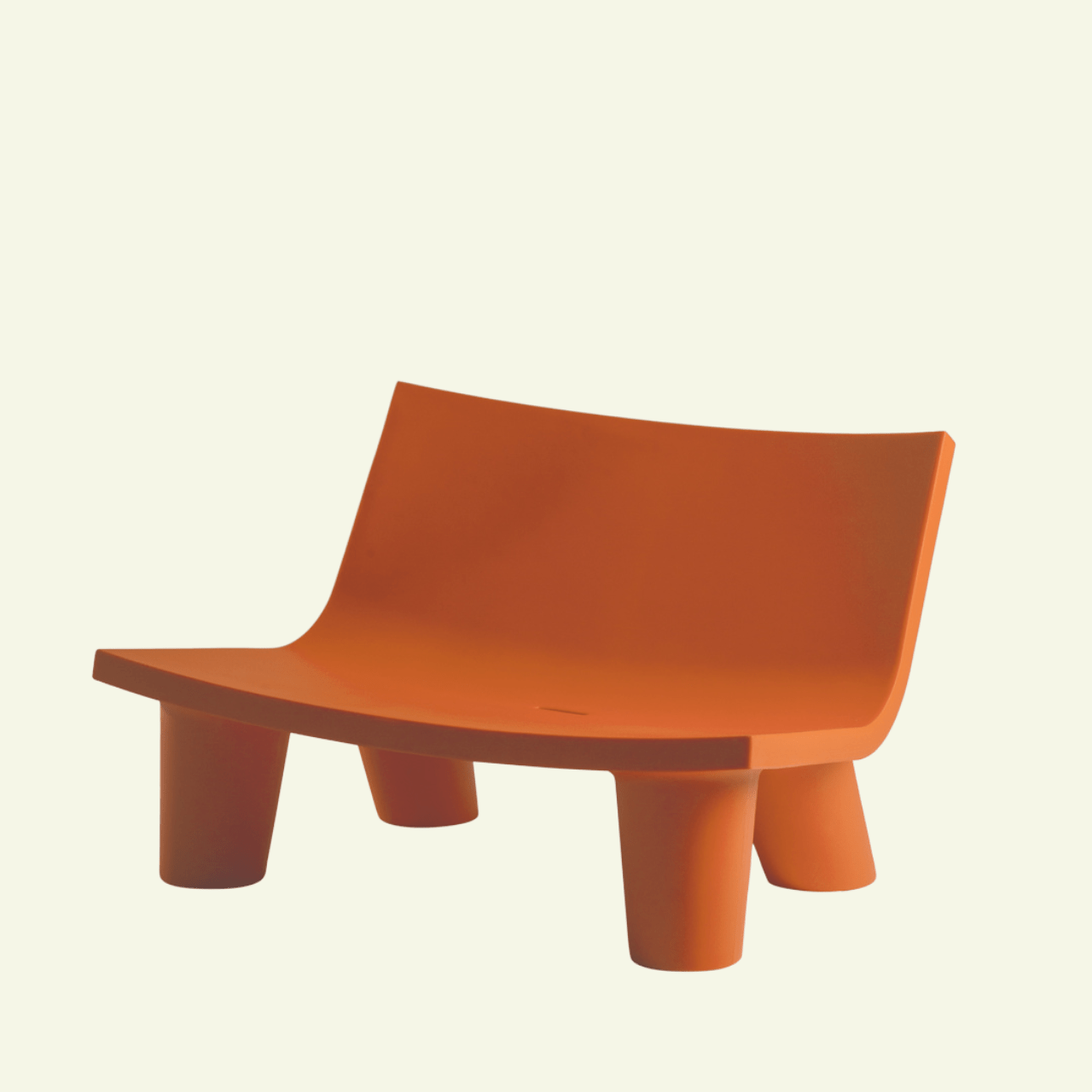 Canapé Low Lita Love – Design iconique par Paola Navone - SLIDE - La Maison MilanaiseLOWLOVE28OrangeSans