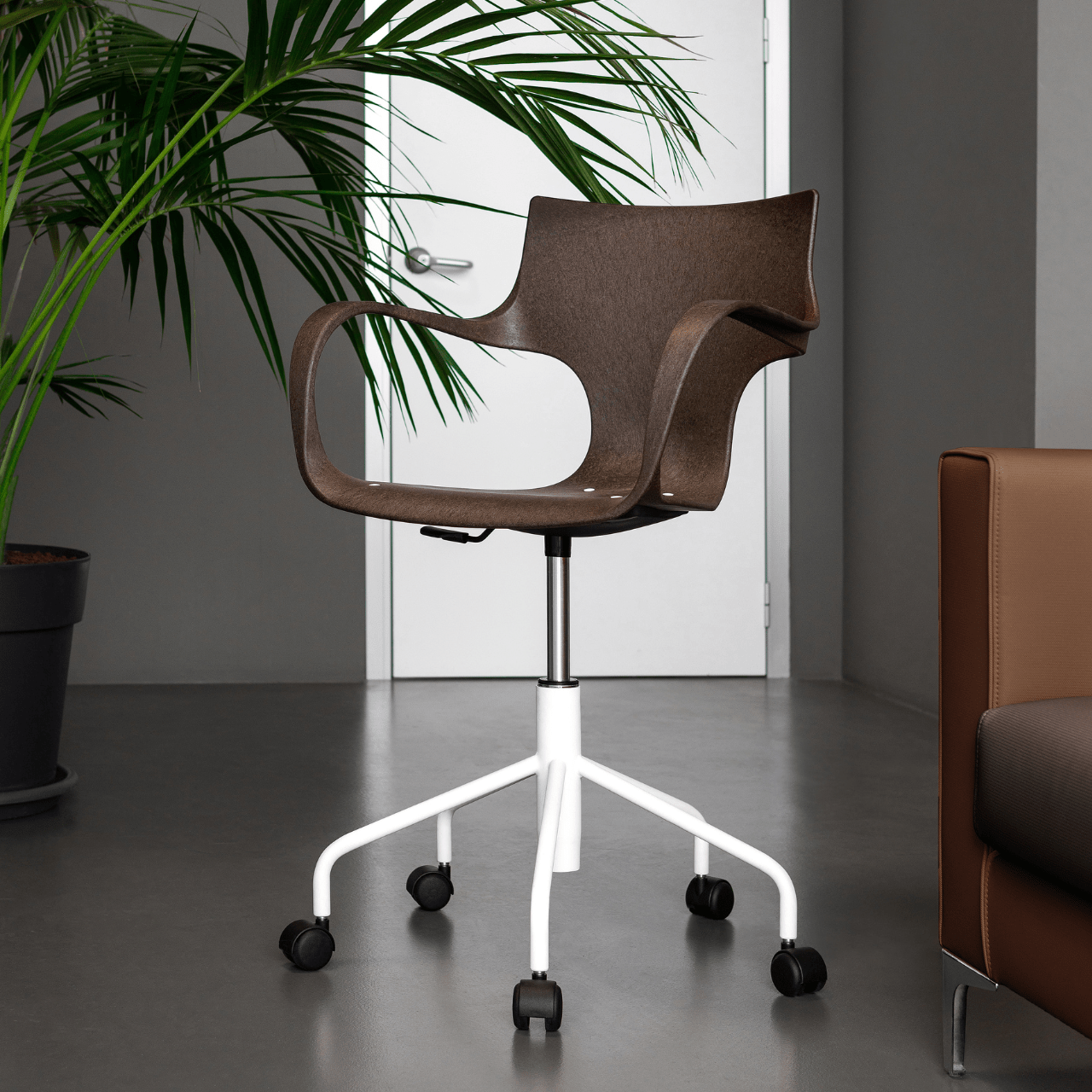 Chaise de bureau en plastique recyclé - STILFIBRA - La Maison MilanaiseVerte