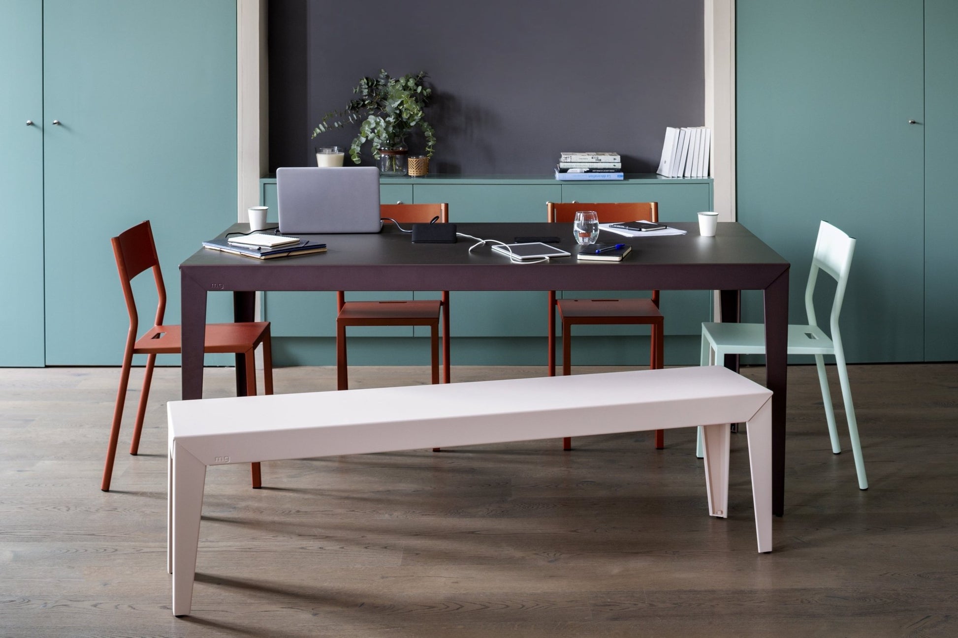 Chaise design en aluminium Take - MATIERE GRISE - La Maison MilanaiseCHAISETAKE - 23Azur 111