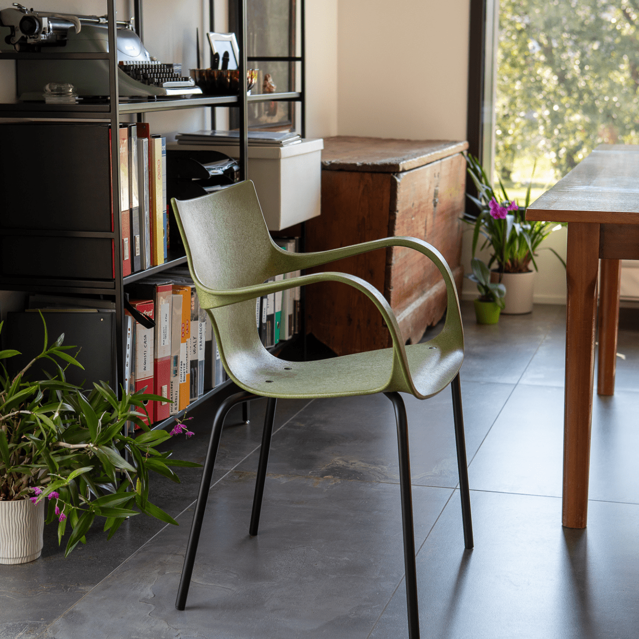 Chaise vert en plastique recyclé et métal Erbi - STILFIBRA - La Maison MilanaiseSTILSS0101699/STILSB2402725Vert