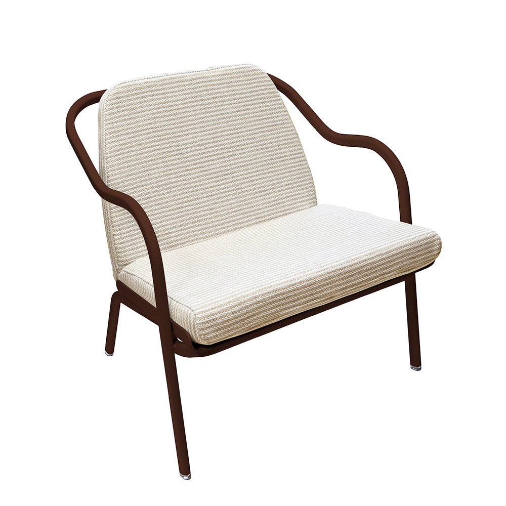 Fauteuil lounge design en aluminium et tissus écru - ALLURE D'AZUR - La Maison MilanaiseRouilleSable