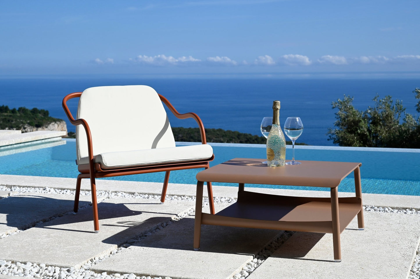 Fauteuil lounge design en aluminium et tissus vert - ALLURE D'AZUR - La Maison MilanaiseTerracottaVeronese