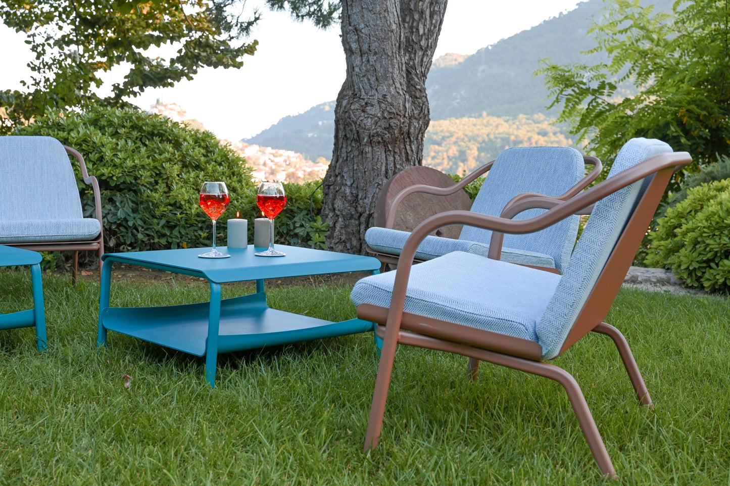 Fauteuil lounge design en aluminium et tissus vert - ALLURE D'AZUR - La Maison MilanaiseTerracottaVeronese