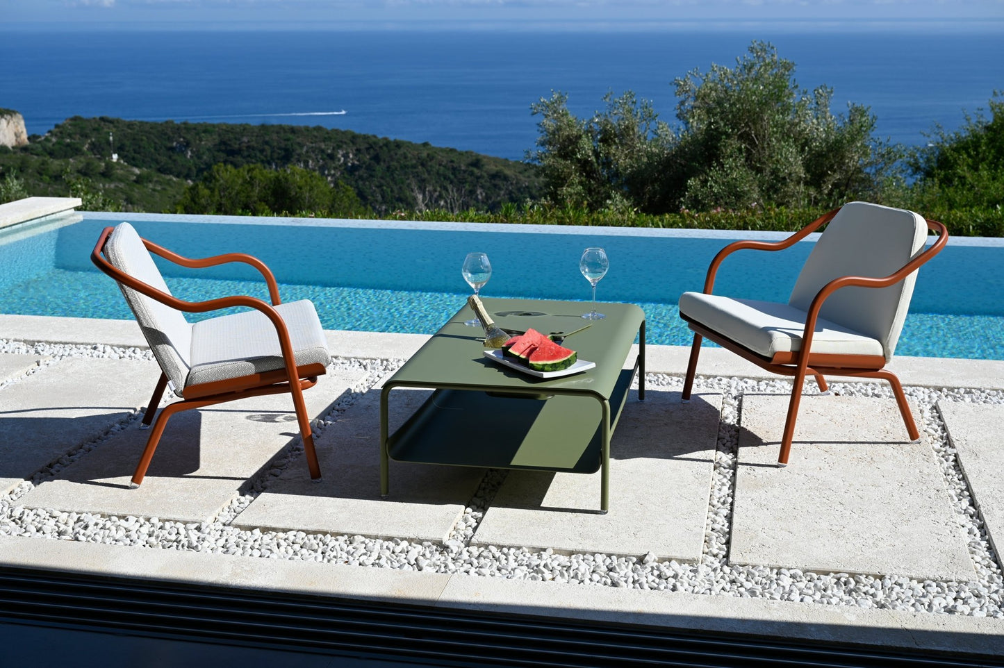 Fauteuil lounge design en aluminium et tissus vert - ALLURE D'AZUR - La Maison MilanaiseTerracottaVeronese