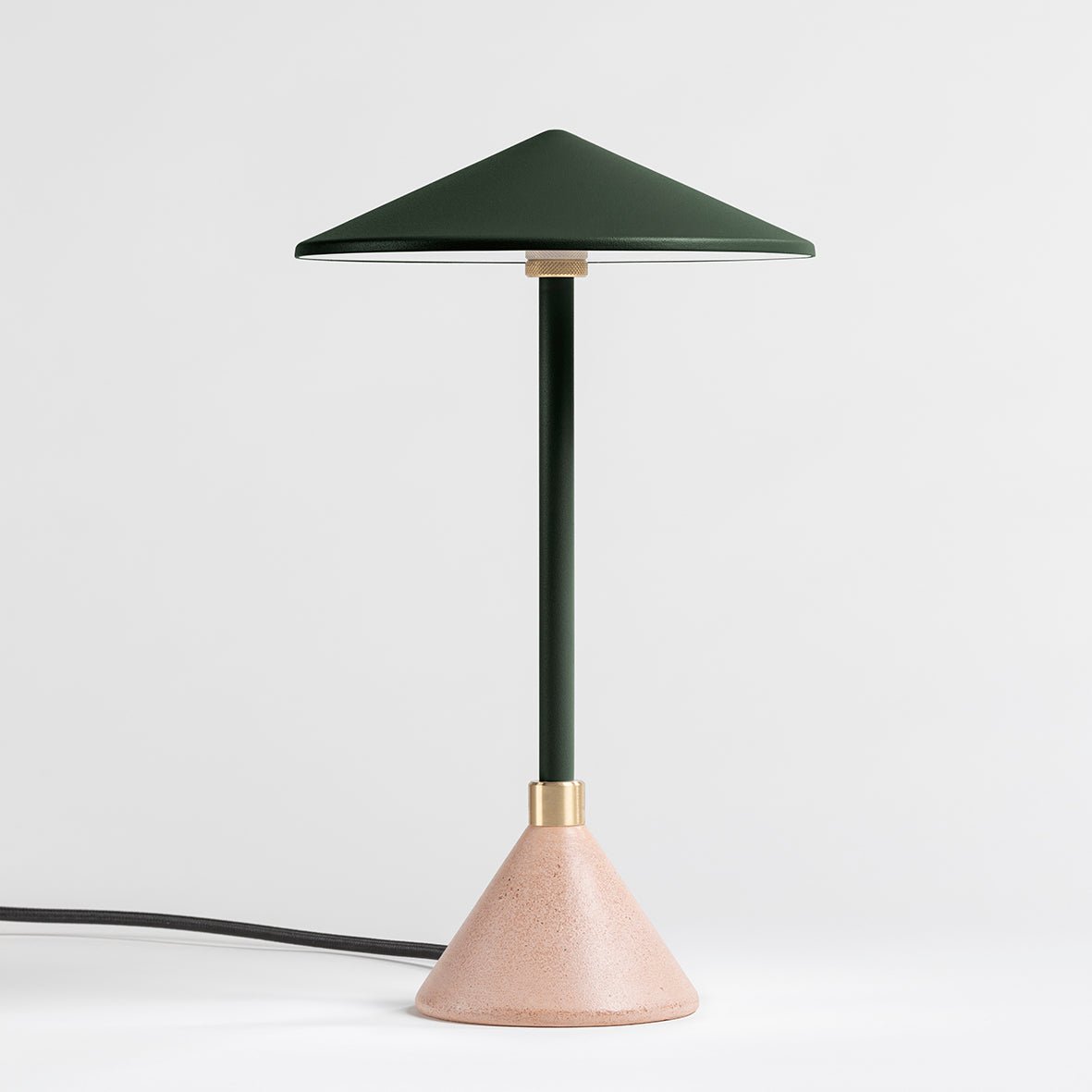 Lampe à poser Design artisanal & écoresponsable Aurore - JURIE & JARRE - La Maison MilanaiseAULA08TENOVert ImpérialTERRA - Terre cuite recycléeNoir