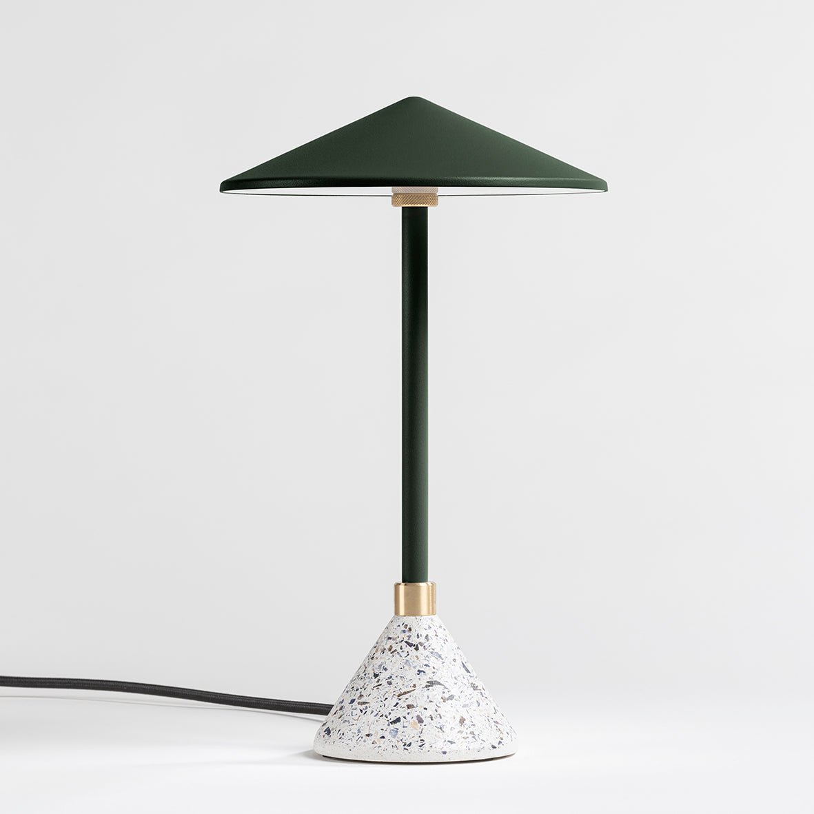 Lampe à poser Design artisanal & écoresponsable Aurore - JURIE & JARRE - La Maison MilanaiseAULA08MENOVert ImpérialMELO - coquilles de moules recycléesNoir