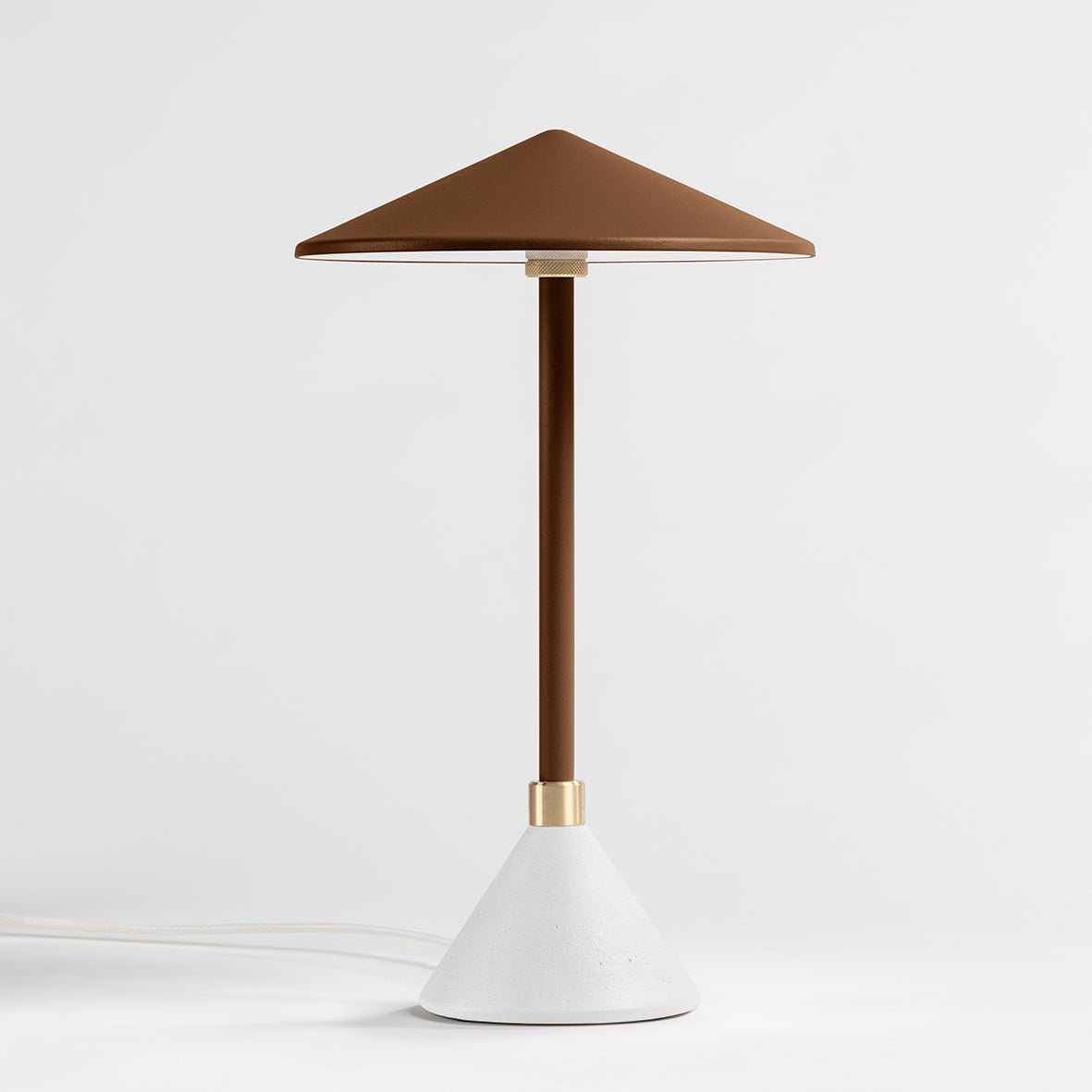 Lampe à poser Design artisanal & écoresponsable Aurore - JURIE & JARRE - La Maison MilanaiseAULA02SIBLBrun CognacSILO - Silice recycléeBlanc