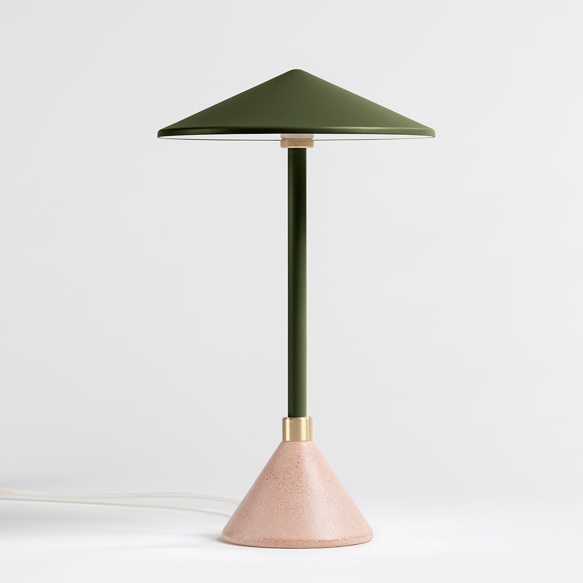 Lampe à poser Design artisanal & écoresponsable Aurore - JURIE & JARRE - La Maison MilanaiseAULA07TEBLVert OliveTERRA - Terre cuite recycléeBlanc
