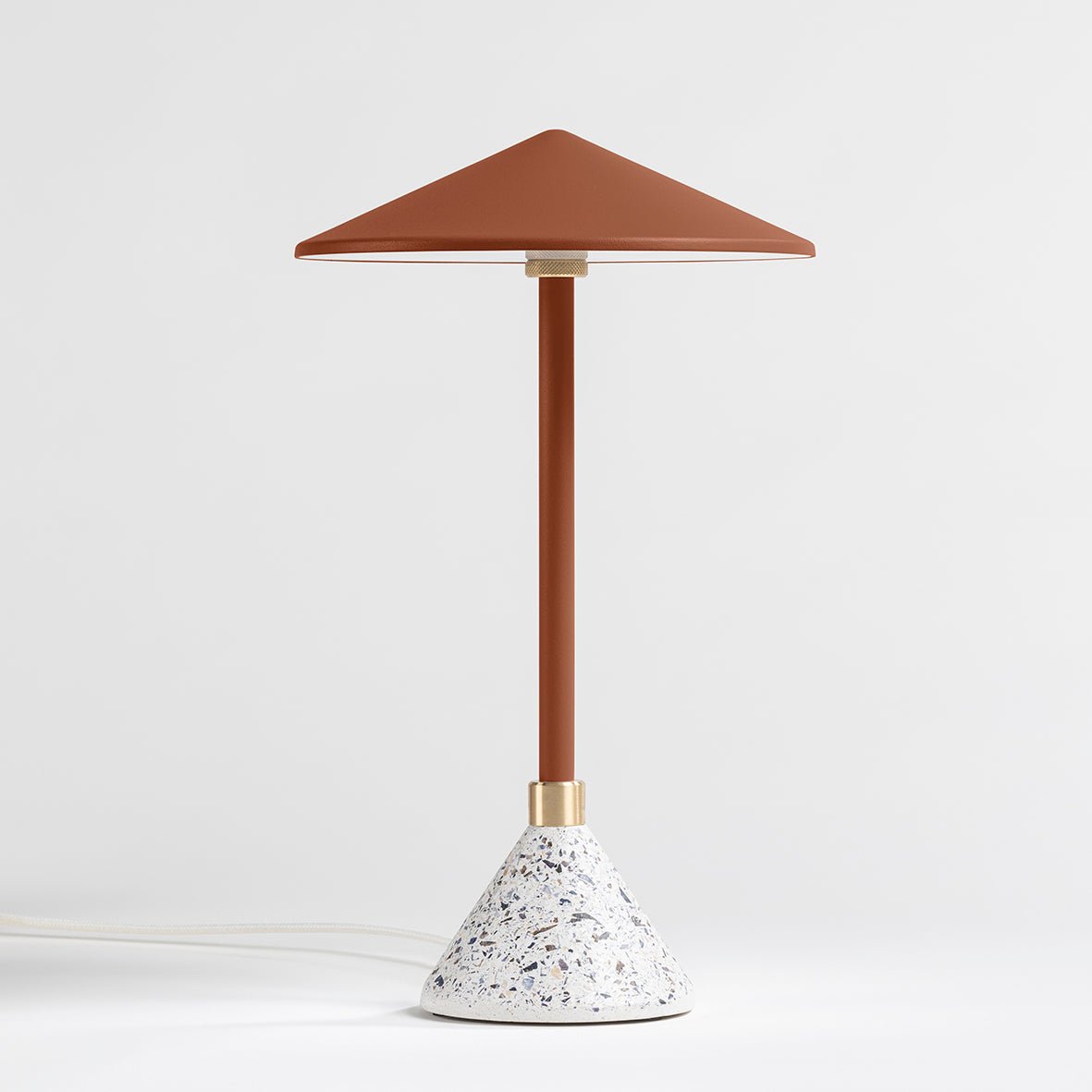 Lampe à poser Design artisanal & écoresponsable Aurore - JURIE & JARRE - La Maison MilanaiseAULA04MEBLOrange Terre CuiteMELO - coquilles de moules recycléesBlanc