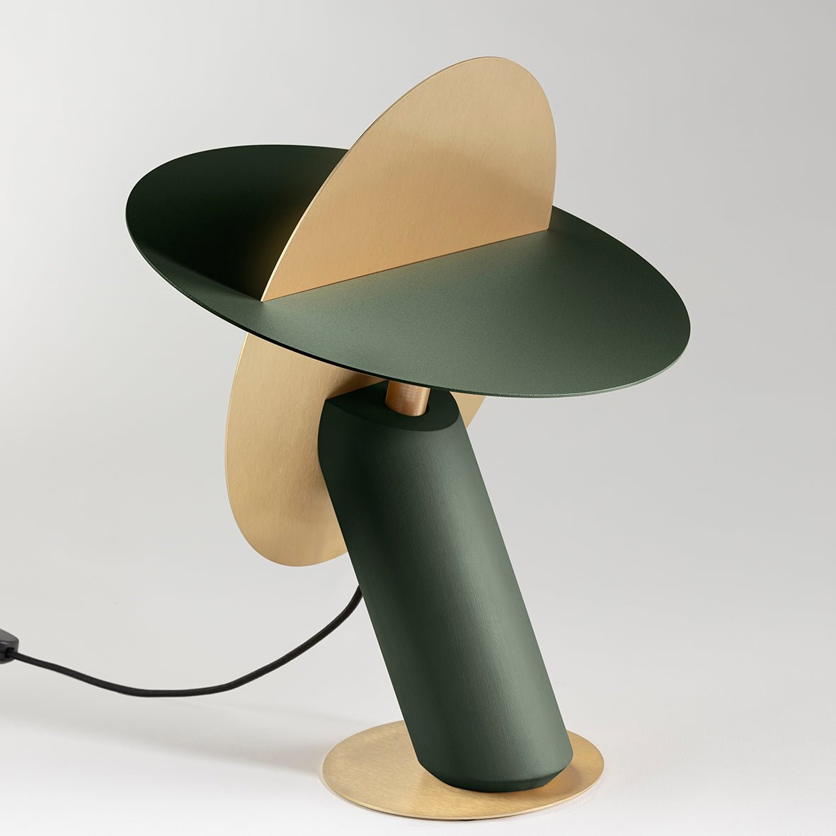 Lampe à poser design durable en hêtre & laiton Céleste - JURIE & JARRE - La Maison MilanaiseCELA08NOVert ImpérialNoir