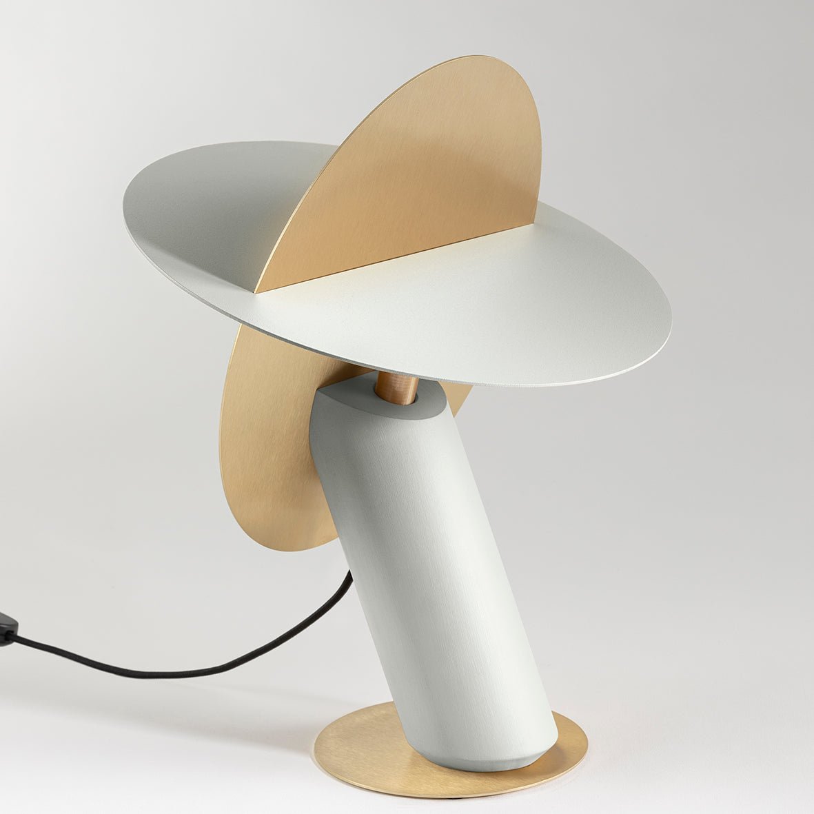 Lampe à poser design durable en hêtre & laiton Céleste - JURIE & JARRE - La Maison MilanaiseCELA06NOBlanc AlbâtreNoir