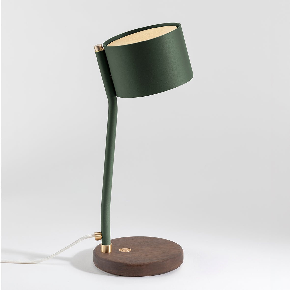 Lampe à poser design recyclé et artisanat français Canopée - JURIE & JARRE - La Maison MilanaiseCALA08FOBLVert ImpérialChêne foncé recycléBlanc
