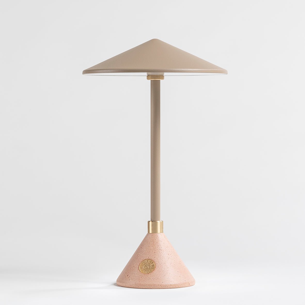 Lampe Baladeuse design et artisanale made in France Aurore - JURIE & JARRE - La Maison MilanaiseAUBA01TEBeige LinTERRA - Terre cuite recyclée