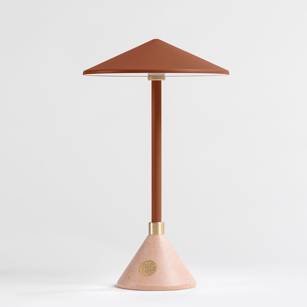 Lampe Baladeuse design et artisanale made in France Aurore - JURIE & JARRE - La Maison MilanaiseAUBA04TEOrange Terre CuiteTERRA - Terre cuite recyclée