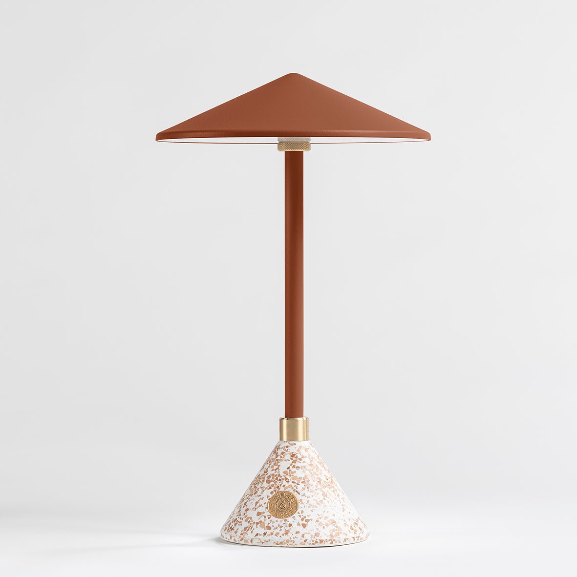 Lampe Baladeuse design et artisanale made in France Aurore - JURIE & JARRE - La Maison MilanaiseAUBA04OFOrange Terre CuiteOFEL - coquilles d'oeufs recyclées