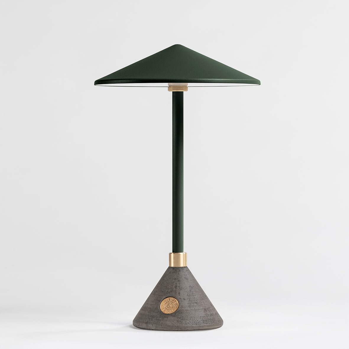 Lampe Baladeuse design et artisanale made in France Aurore - JURIE & JARRE - La Maison MilanaiseAUBA08BAVert ImpérialBAMA - déchets du batiment recyclés