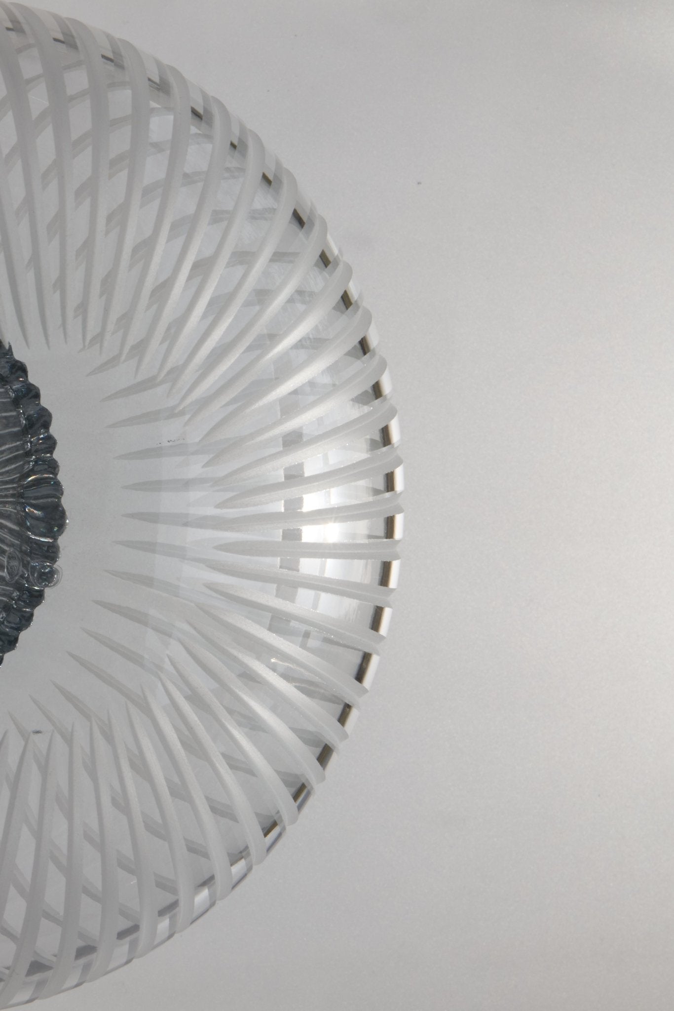 Lampe Tello en Cristal soufflé et gravé à la main - STUDIO BOJOLA - La Maison MilanaiseTELLOP2Piccolo H21xL18.5cm2