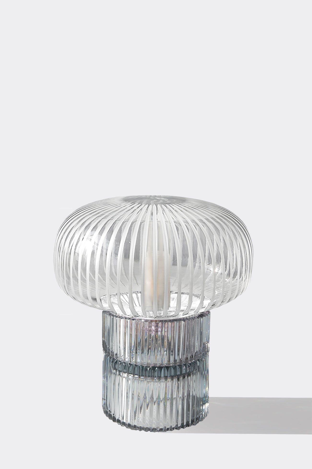 Lampe Tello en Cristal soufflé et gravé à la main - STUDIO BOJOLA - La Maison MilanaiseTELLOP2Piccolo H21xL18.5cm2