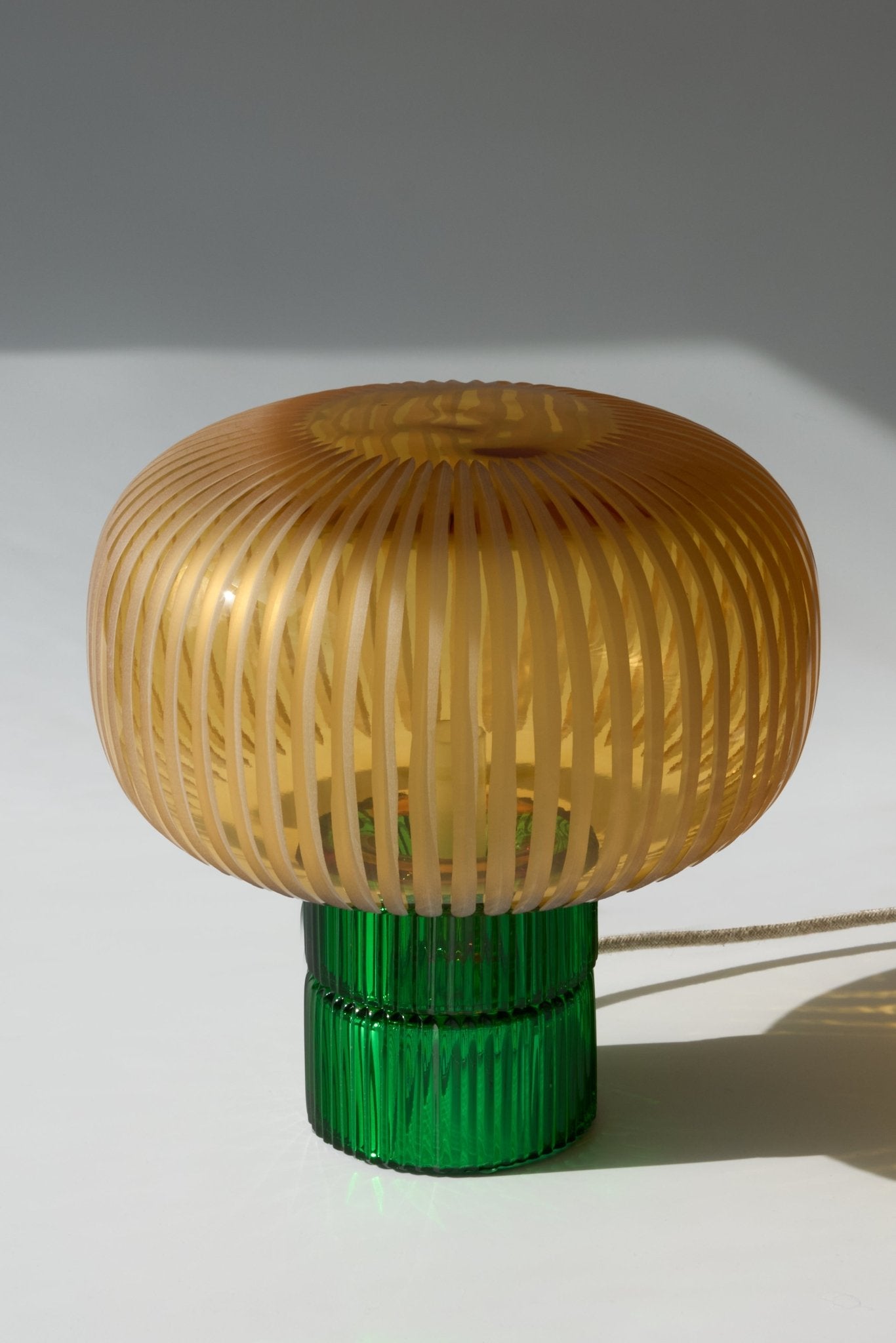 Lampe Tello en Cristal soufflé et gravé à la main - STUDIO BOJOLA - La Maison MilanaiseTELLOP2Piccolo H21xL18.5cm2