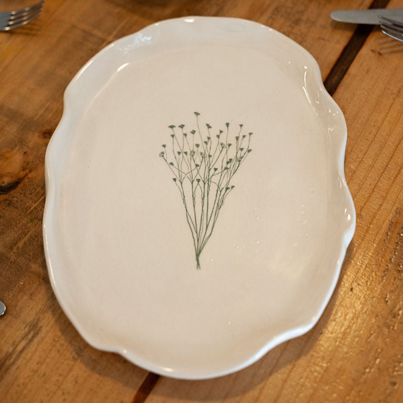 Plat en faïence blanche Wild Field - MARTINAS HOME - La Maison MilanaisePLATOVALEWIELDFILDOvale Ø30cmBleu