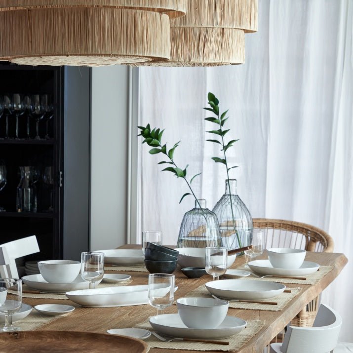 Plat ovale en grés fin Livia - COSTA NOVA - La Maison MilanaiseGOA451LIVIANNoir MatGrand L44.7cm x l30.6cm H4.5cm