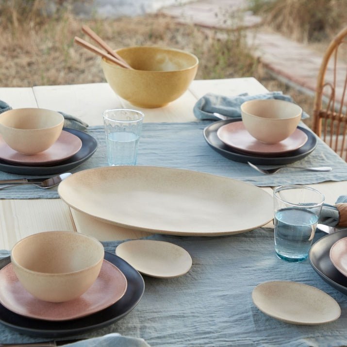 Plat ovale en grés fin Livia - COSTA NOVA - La Maison MilanaiseGOA451LIVIABBlancGrand L44.7cm x l30.6cm H4.5cm
