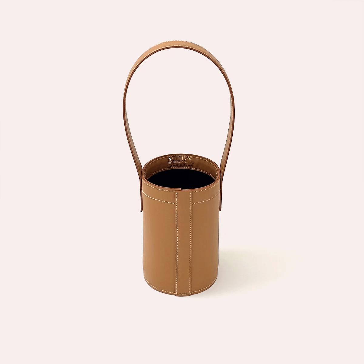 Porte bouteille réfrigéré en cuir Castillon - MIDIPY - La Maison MilanaiseCamel