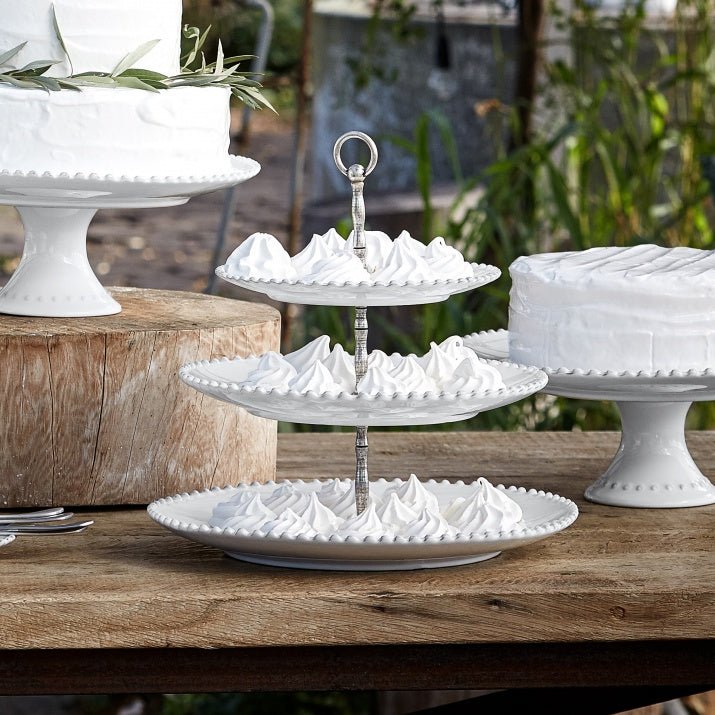 Porte gâteaux 3 niveaux en grès fin blanc bord perlé Pearl - COSTA NOVA - La Maison MilanaisePEPS01