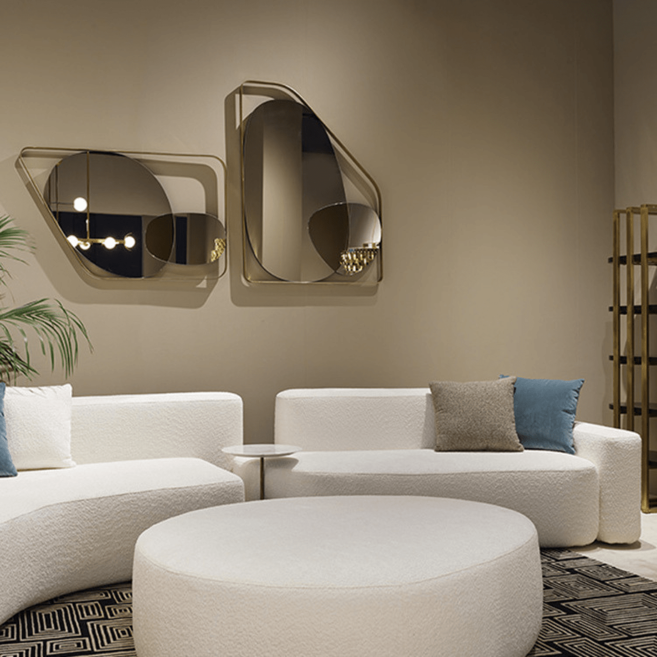 Pouf oval en tissu beige Mythos - MARIONI - La Maison MilanaiseI0332