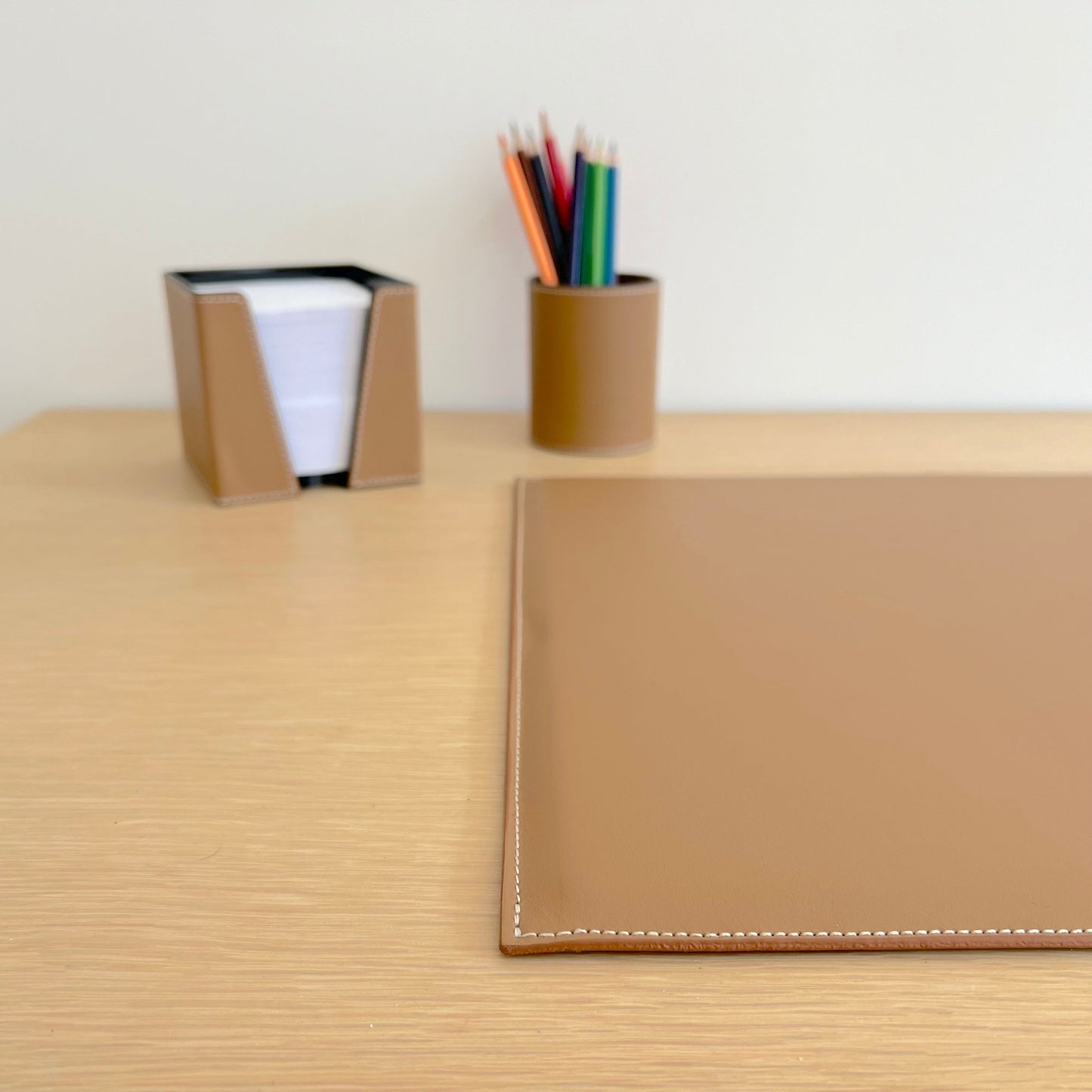 Set de bureau en cuir camel - MIDIPY - La Maison MilanaisesetbureaucamelMIDIPY