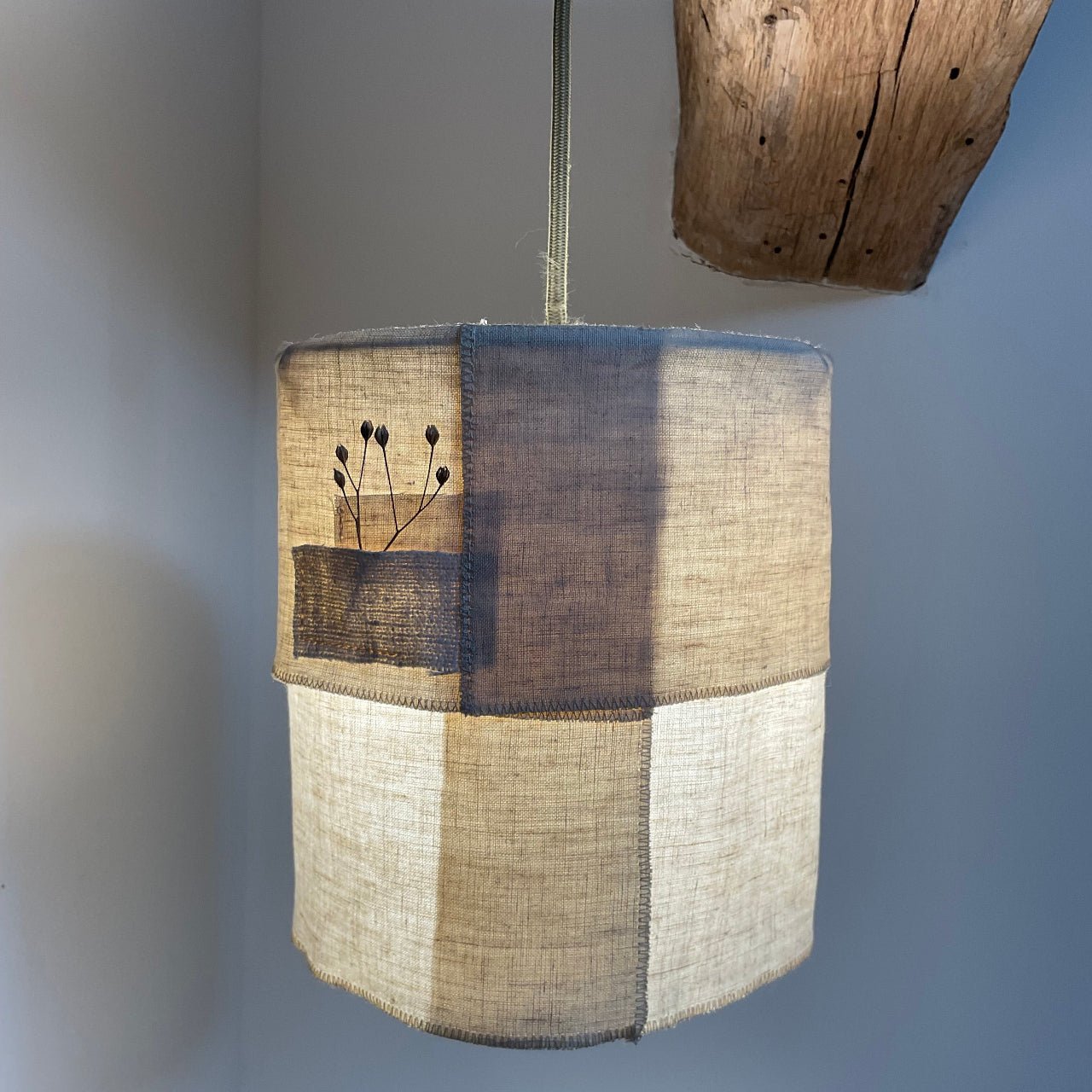 Suspension Ø18cm APLASME – Lin naturel et chanvre upcyclé - STUDIO ECHO - La Maison MilanaiseSUSPAPLASME - 33Sans câble