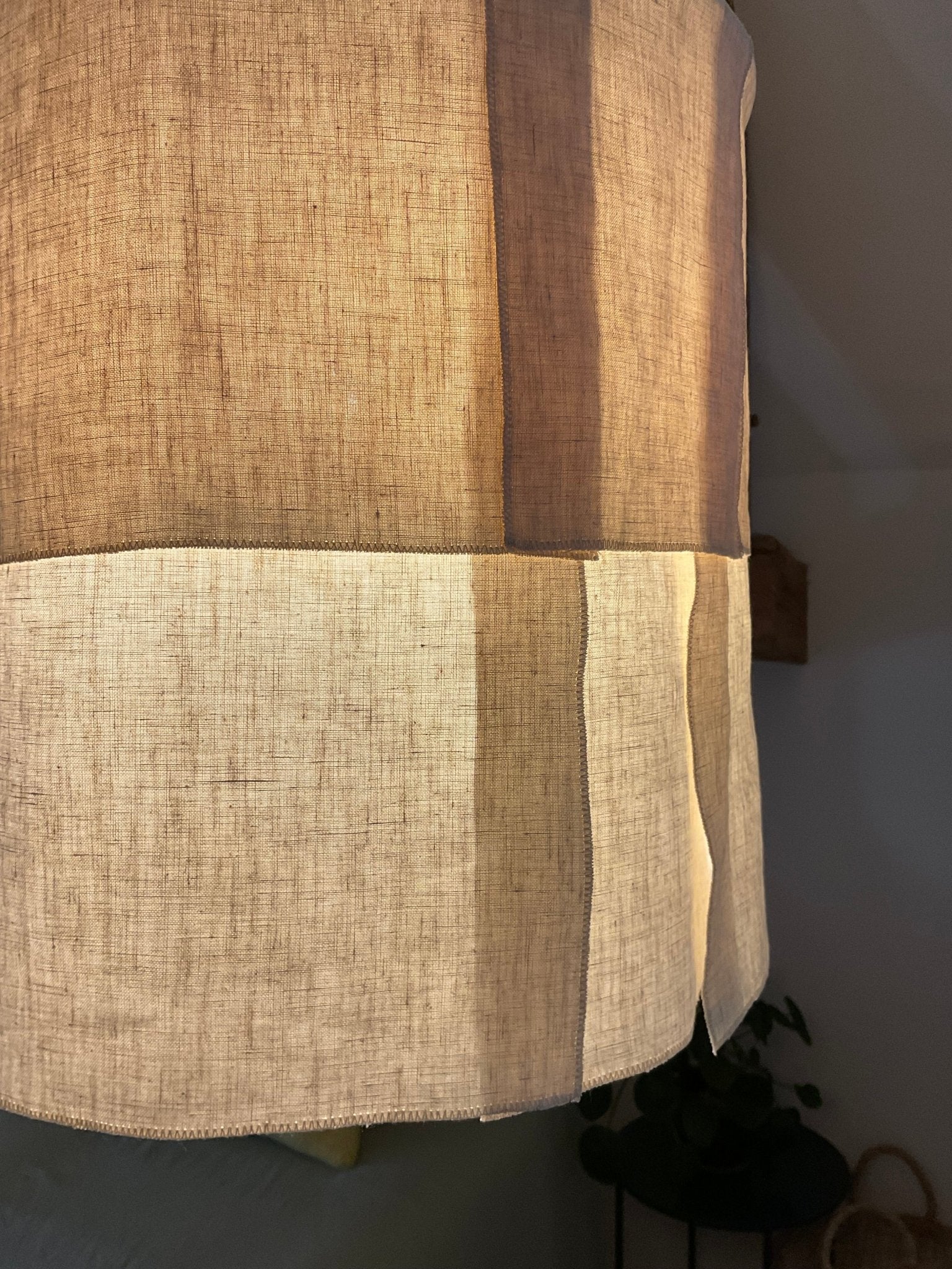 Suspension Ø36cm ENCIEL – Lin naturel et lumière douce - STUDIO ECHO - La Maison MilanaiseSUSPENCIELØ363 pansAvec câble