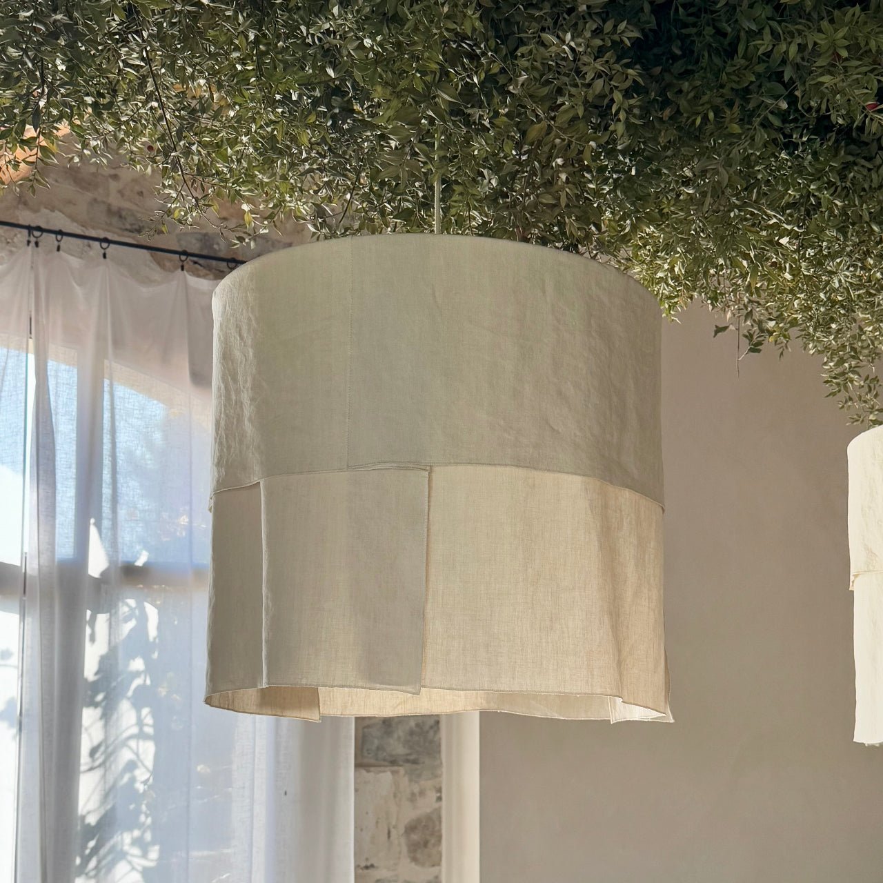 Suspension Ø60cm – Lin naturel et lumière douce - Lou Bastidou x STUDIO ECHO - La Maison MilanaiseSUSPLOUBASTIDOUSE60AENCIEL3 pansSans câble
