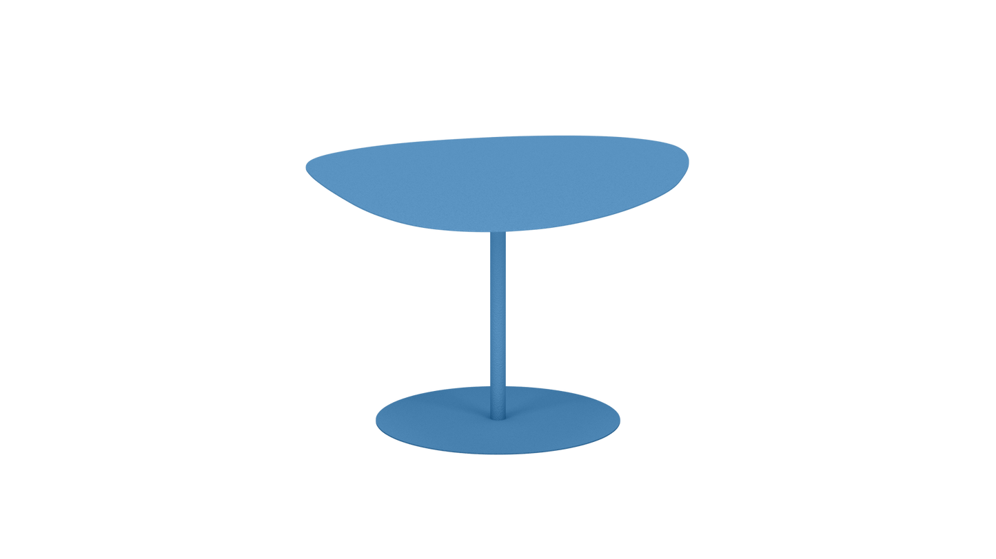 Table basse organique en aluminium Galet - MATIERE GRISE - La Maison MilanaiseGALET - 46Azur 111Moyenne 58x75xH39cm