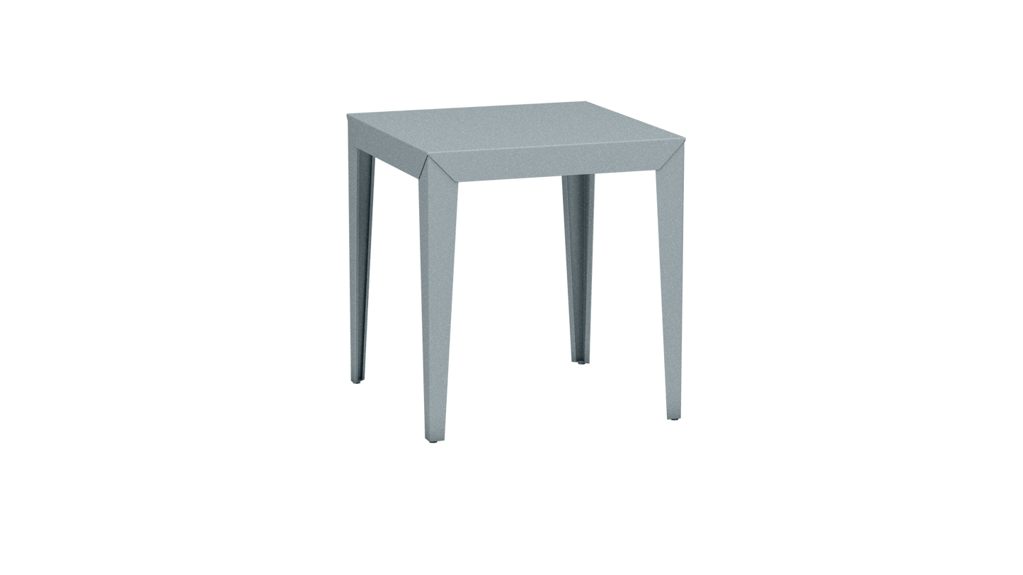 Table carrée en aluminium 70cm Zef - MATIERE GRISE - La Maison MilanaiseNuage 002Fuselés