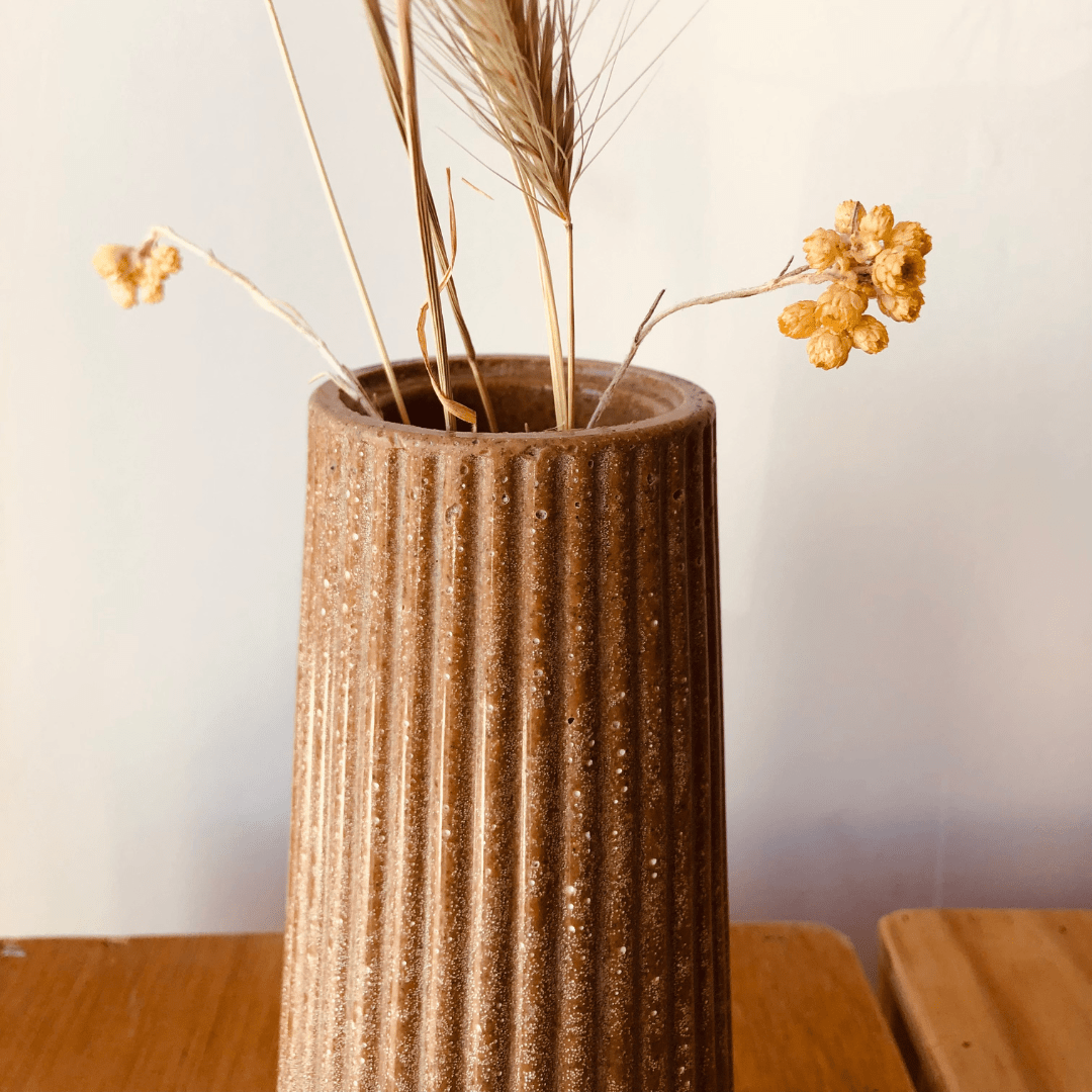 Vase en résine végétale artisanale no.1 - L'ÉCO MAISON DÉCORATION - La Maison MilanaiseLEMD511273