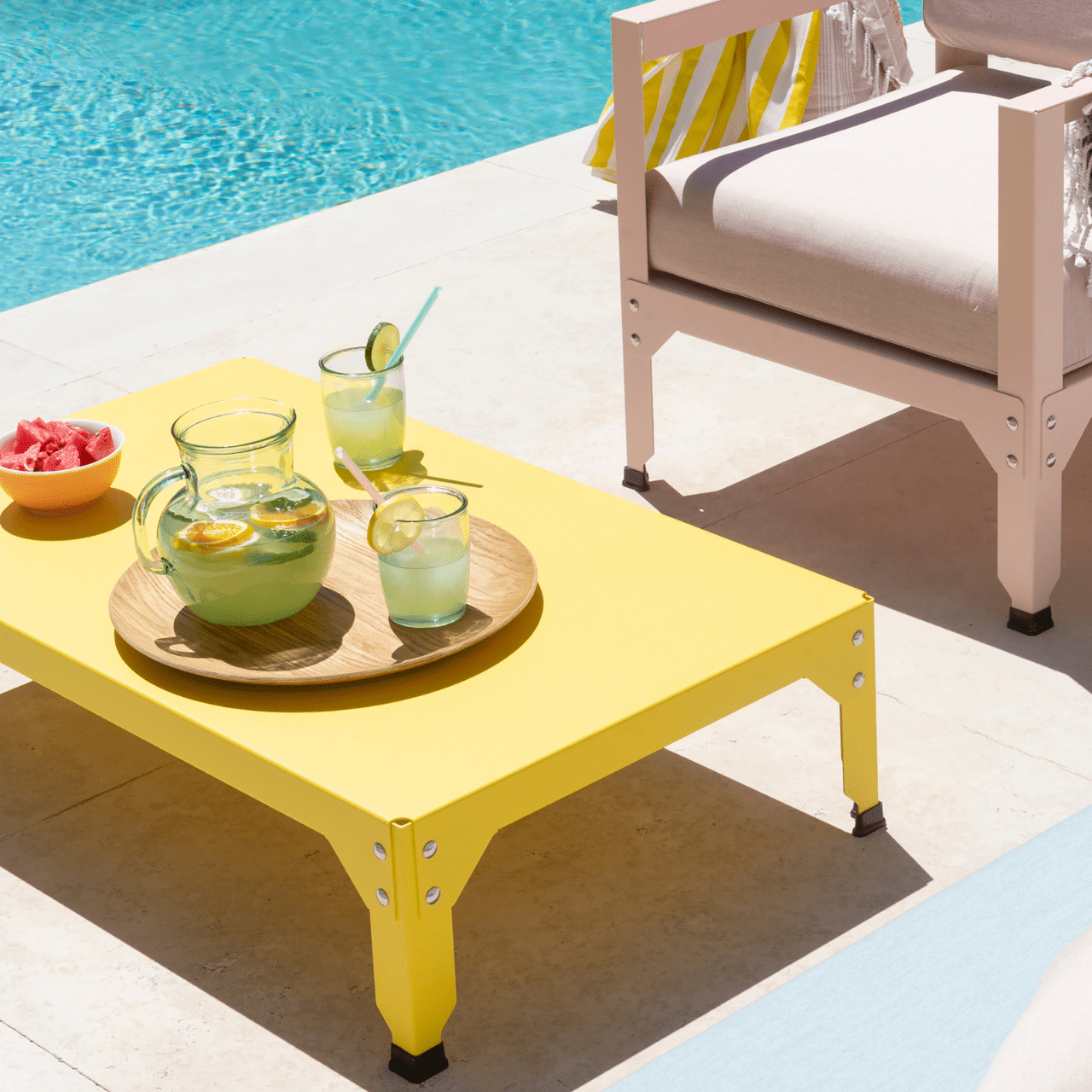 tables basses ext - La Maison Milanaise