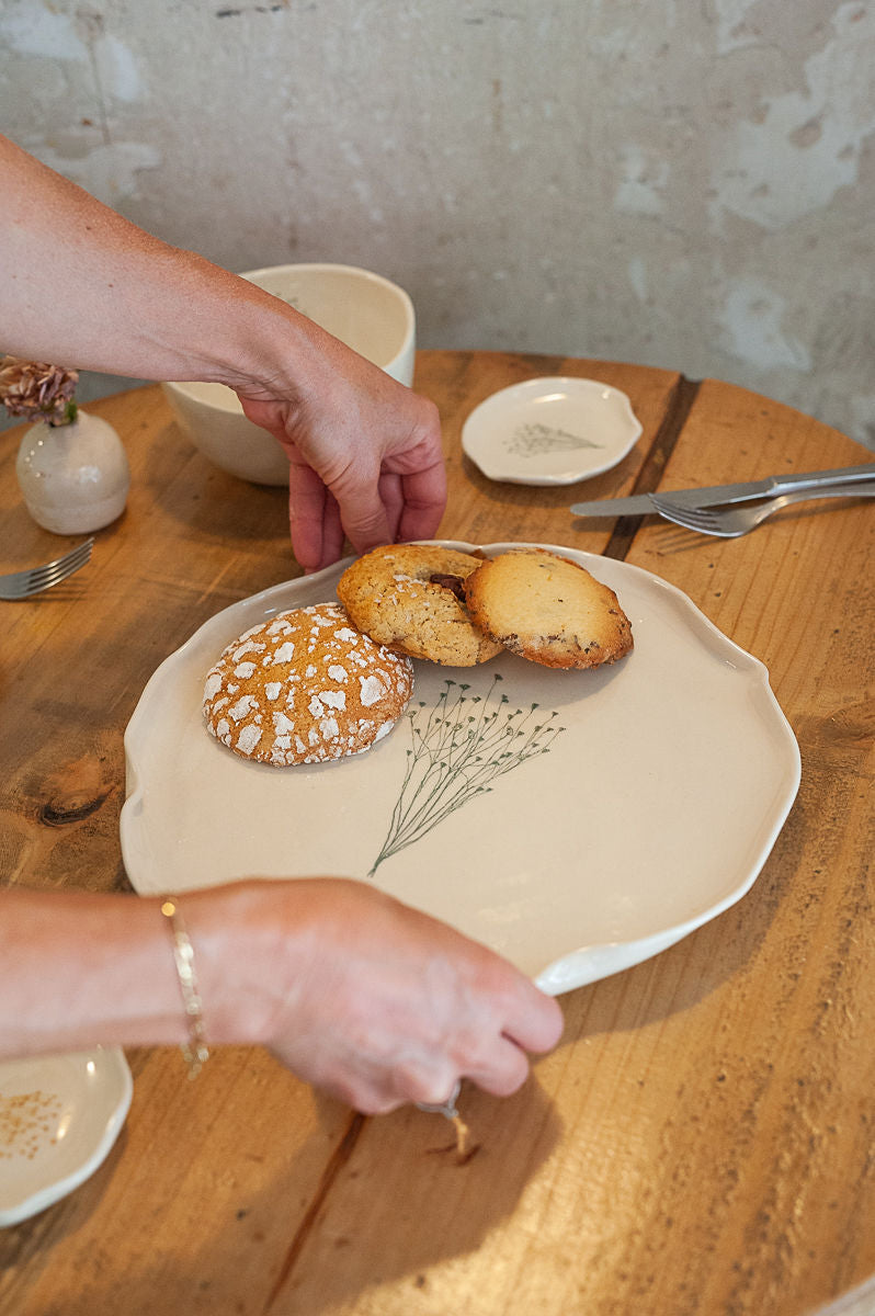 Les Assiettes WILD FIELD de Martina & Eva