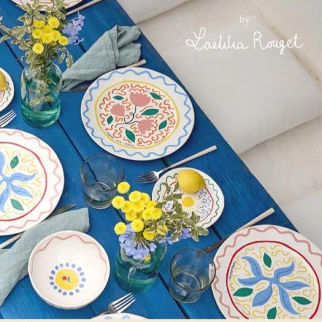Assiettes apéritives rondes au design original Summer Bliss, lot de 6 - COSTA NOVA x LAETICIA ROUGET - La Maison MilanaiseLSP1616 Petites Assiettes Ø16.3cm H2.4cmSun