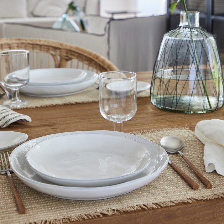 Assiettes creuses en grés fin Livia, lot de 6 - COSTA NOVA - La Maison MilanaiseGOP231LIVIABLANCBlancCreuses Ø23.3cm H5.7cm