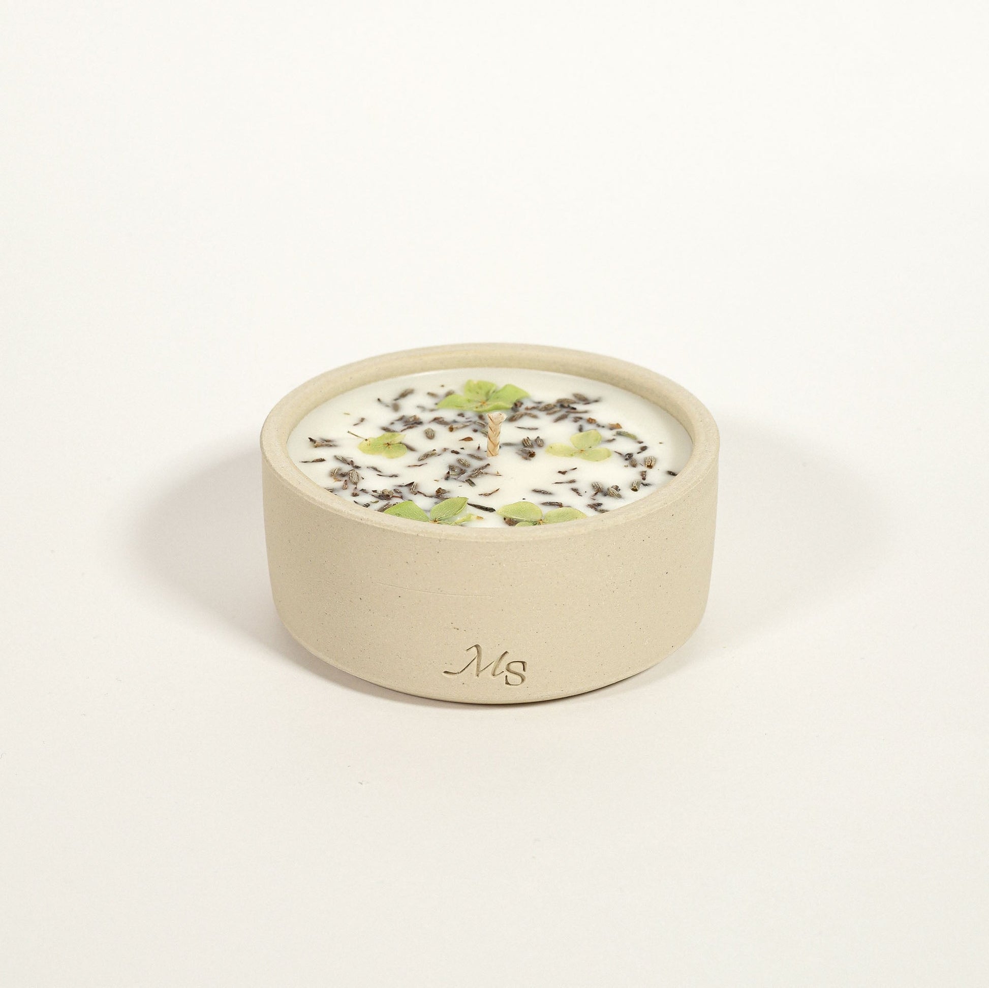 Bougie Fleurie en Grès – Fleur de Coton - MAISON SEJOUR - La Maison MilanaiseFLEURDECOTON - 1200g - 40H