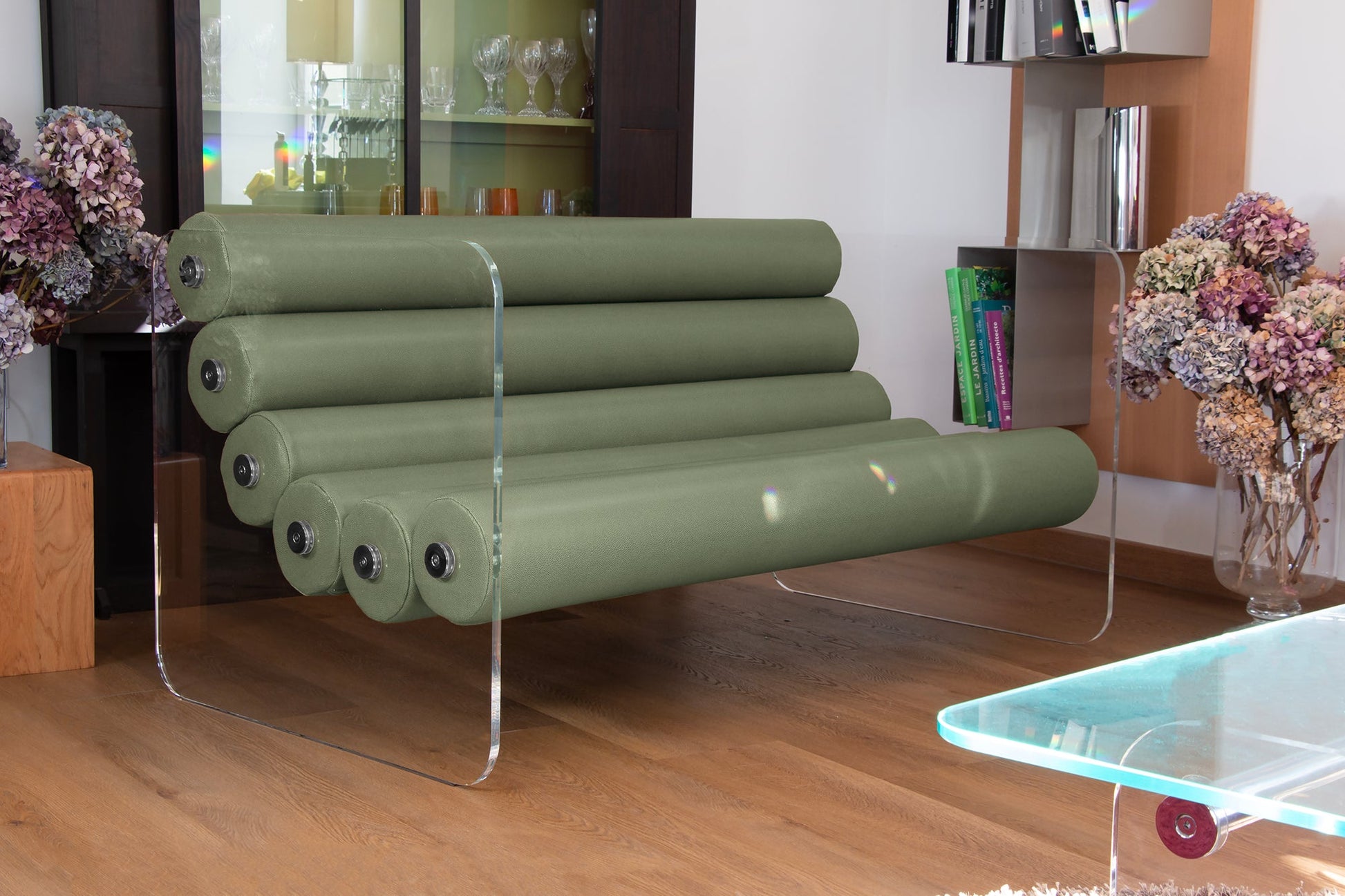 Canapé en altuglas et assise en cuir végan MW02 - KUUMO DESIGN - La Maison MilanaiseCuir VertTransparent150x86.5xH77.5cm